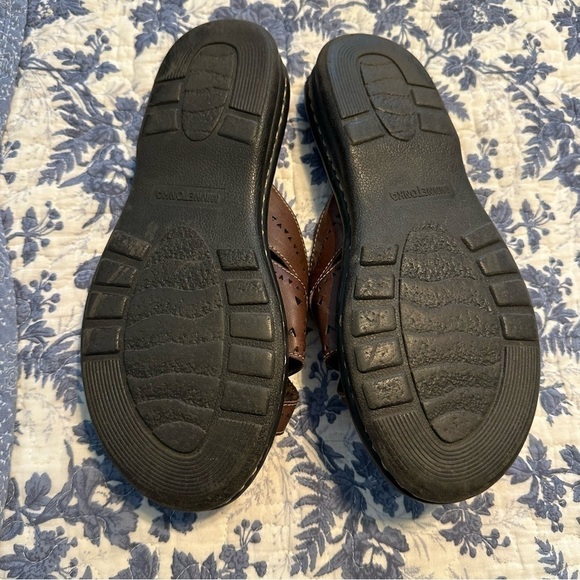 Minnetonka Sandals Slip On Slip Off Brown Leather 1” Wedge Heel Size 8W - Picture 9 of 9